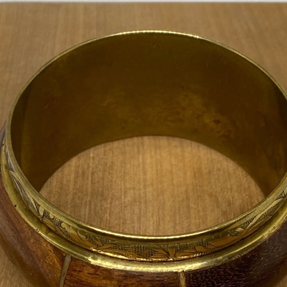 𝅺WOODEN bracelet brass accents bangle foliage wide HOST PICK! Brown gold - Picture 5 of 8
